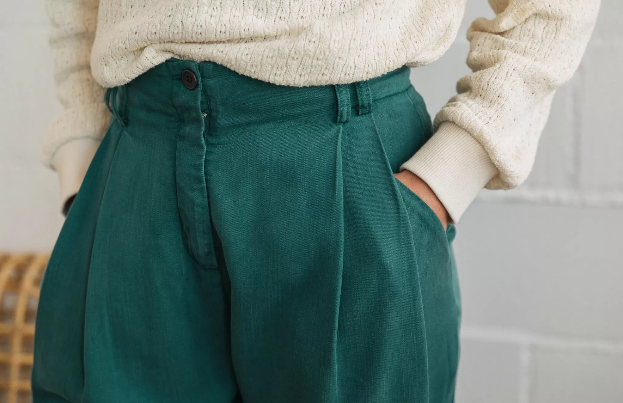 TWOTHIRDS Trousers-Ambre Gris Baume