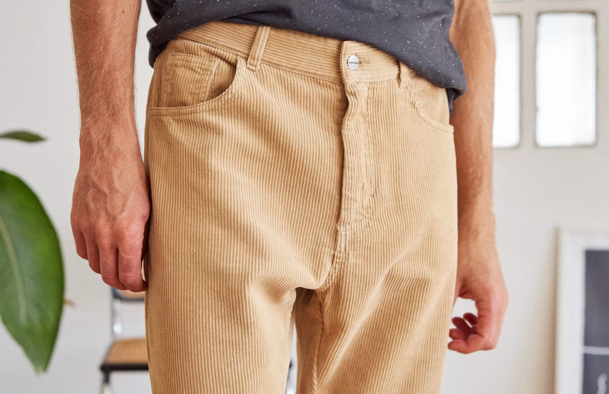 TWOTHIRDS Trousers-Balavu Latte