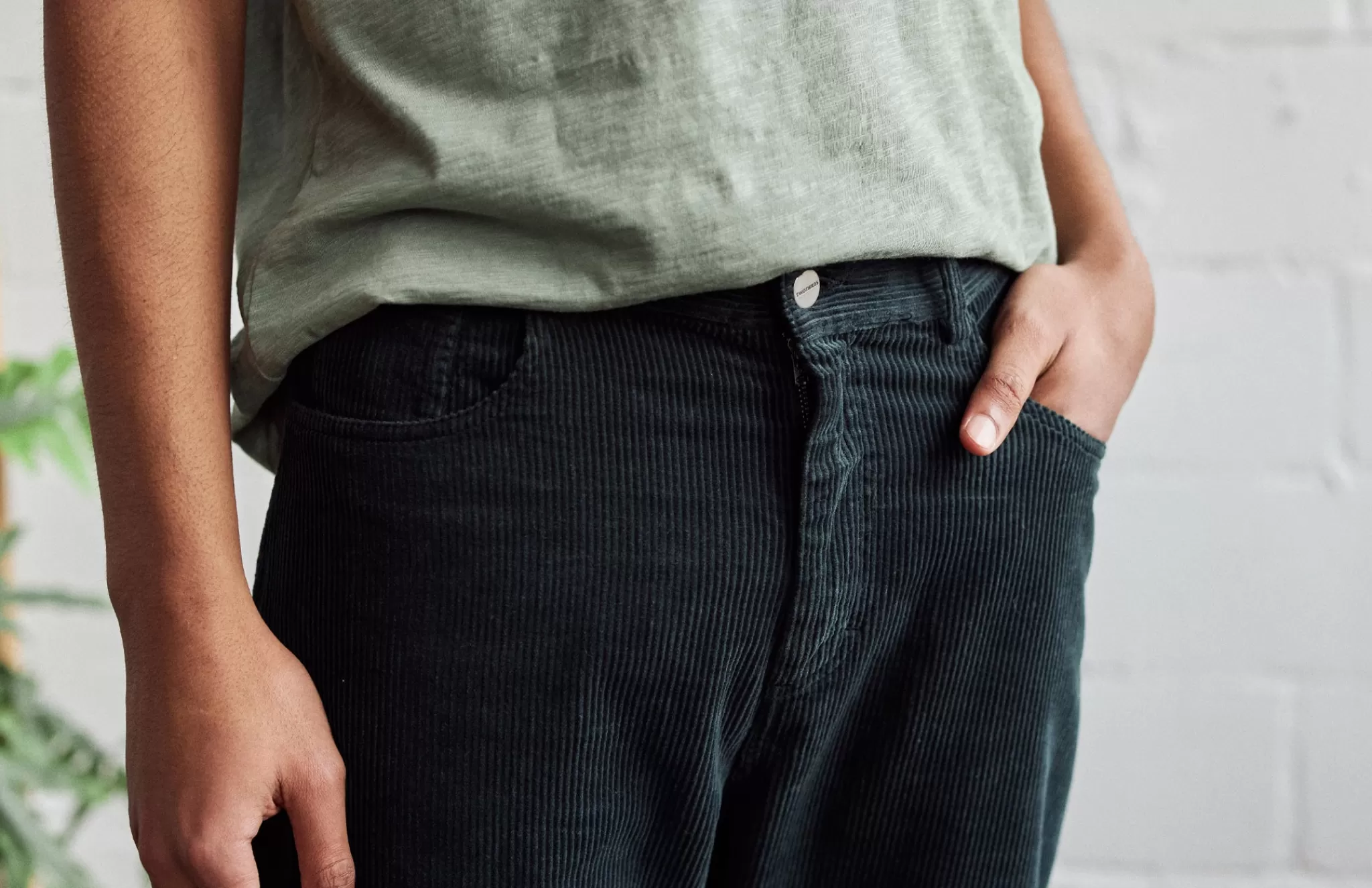 TWOTHIRDS Trousers-Balavu Lac Profond