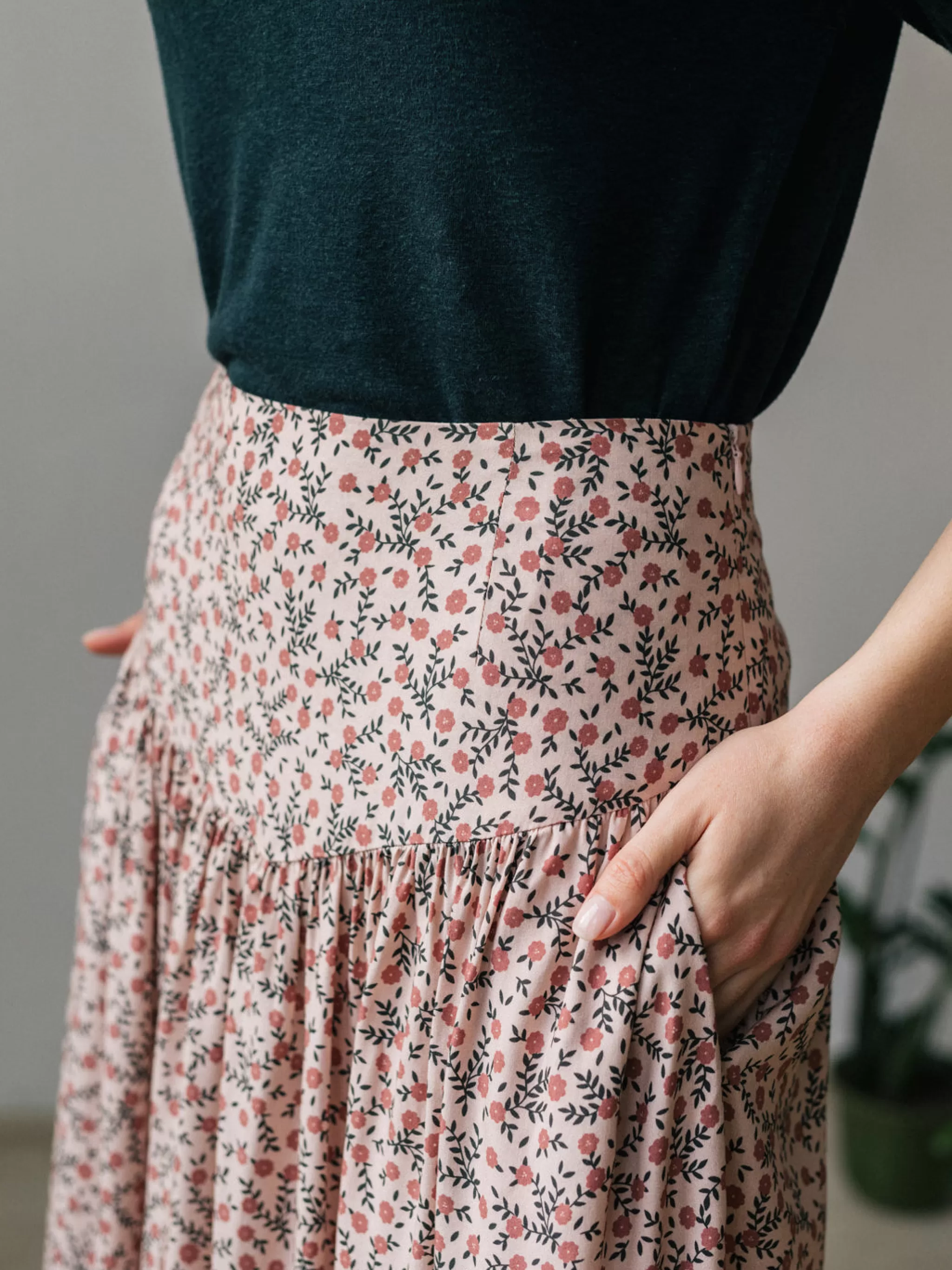 TWOTHIRDS Skirts-Calero Corail Poussiereux
