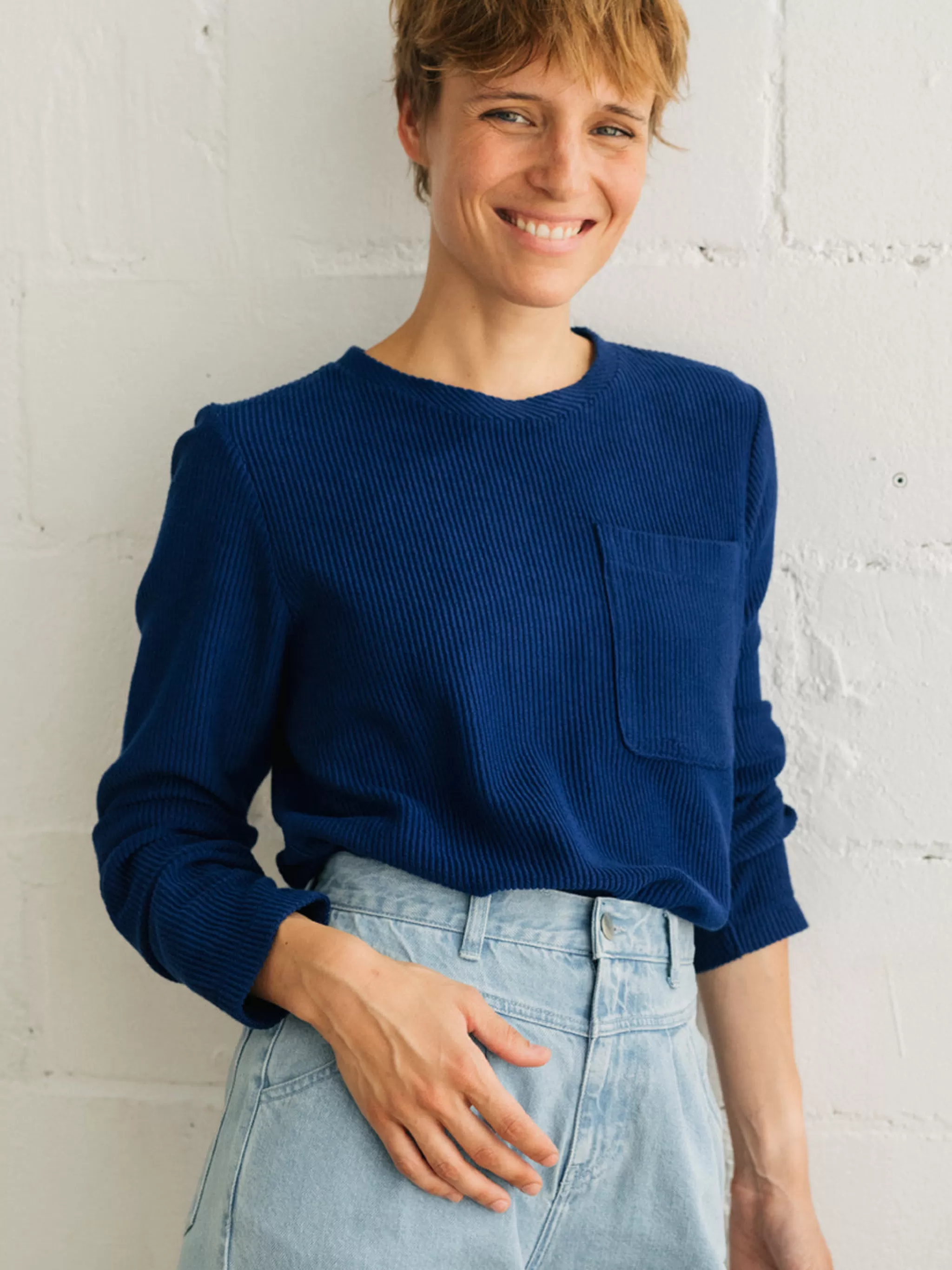 TWOTHIRDS Sweatshirts-Janus Bleu Cobalt