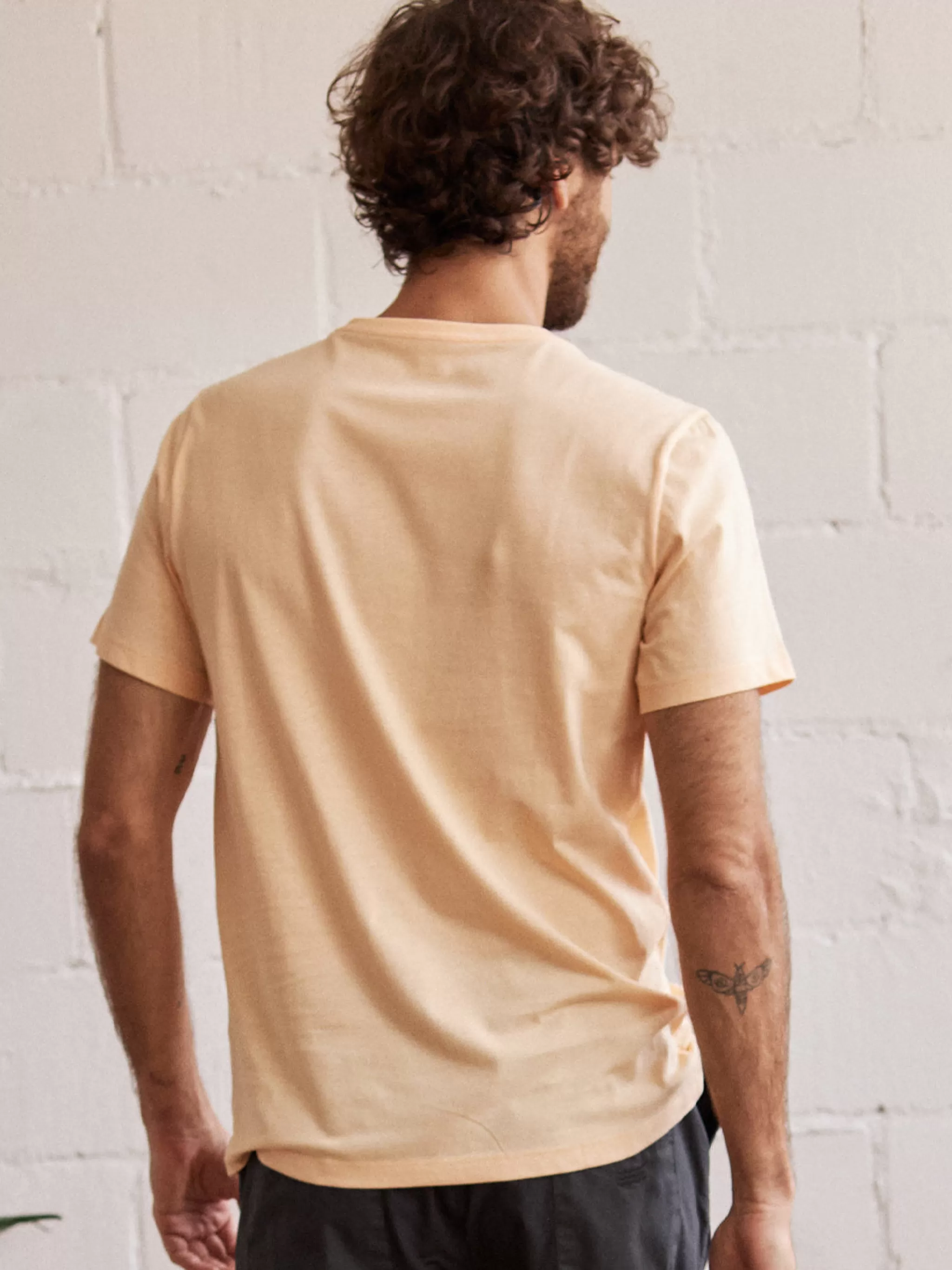 TWOTHIRDS T-Shirts-Monothaki Abricot