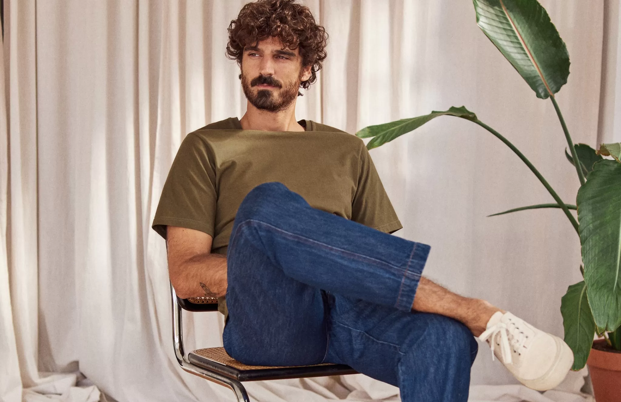 TWOTHIRDS T-Shirts-Monothaki Olive Foncee