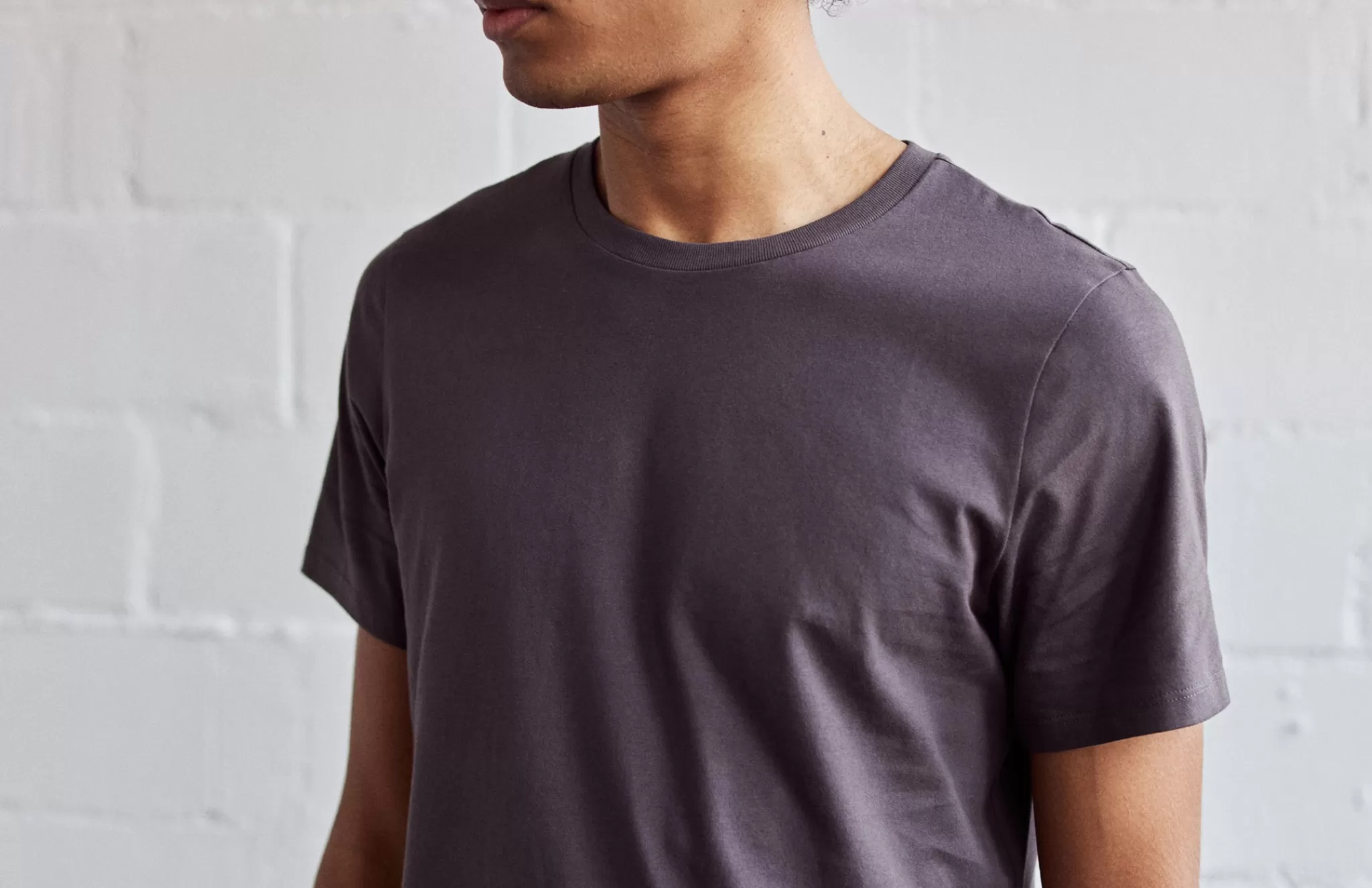 TWOTHIRDS T-Shirts-Monothaki Sable Fonce