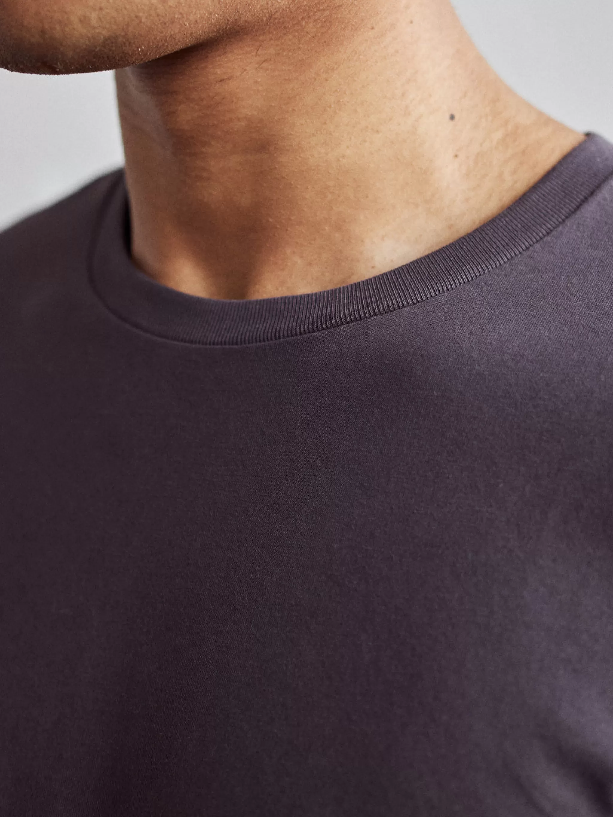 TWOTHIRDS T-Shirts-Monothaki Sable Fonce