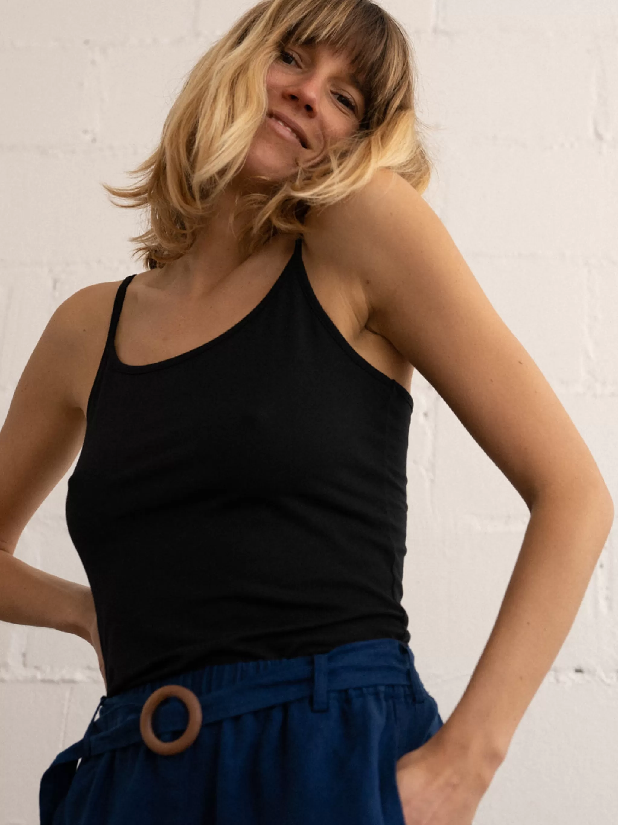 oliva_1.webp TWOTHIRDS Tops-Oliva Noir