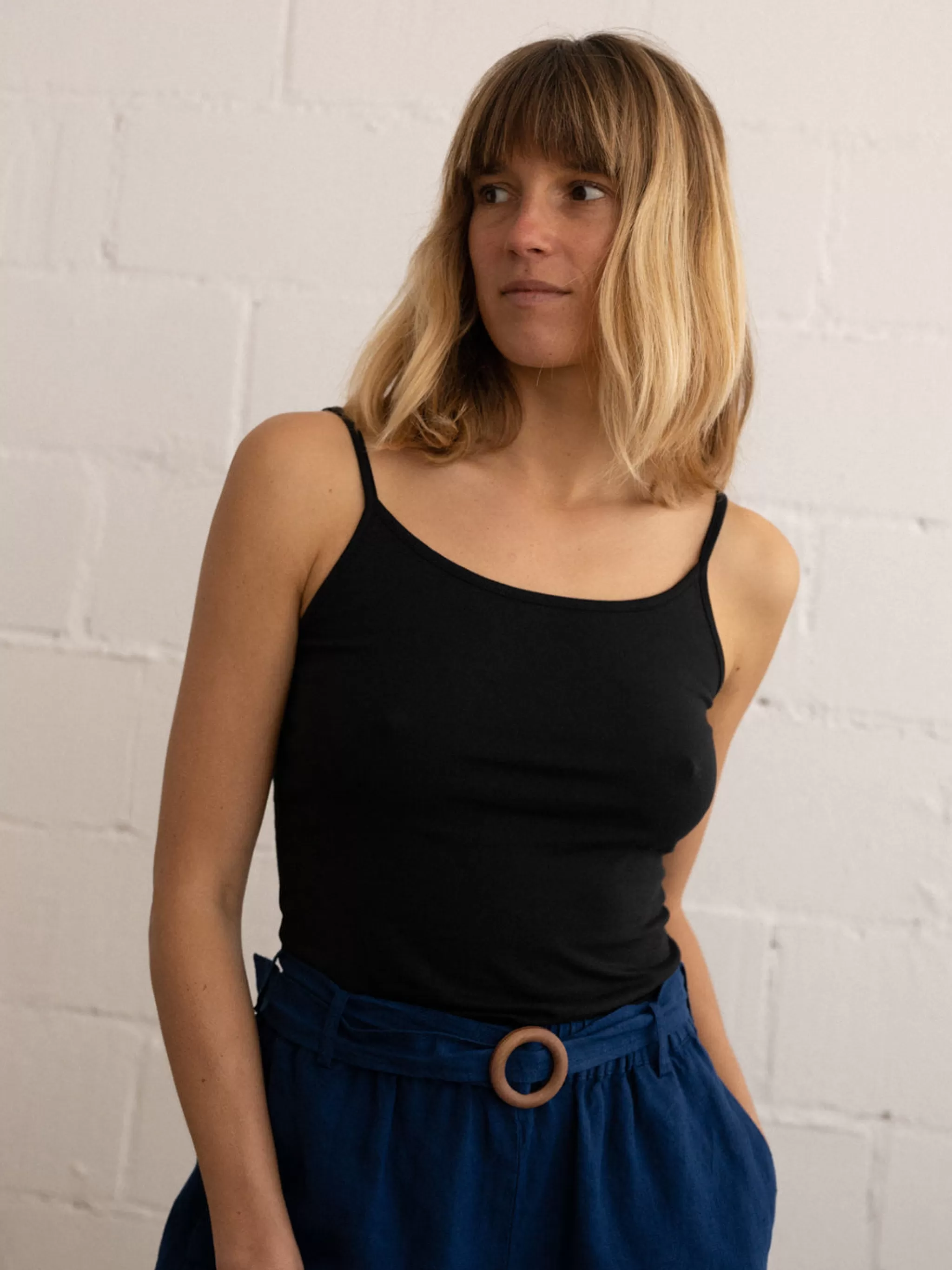 oliva_4.webp TWOTHIRDS Tops-Oliva Noir