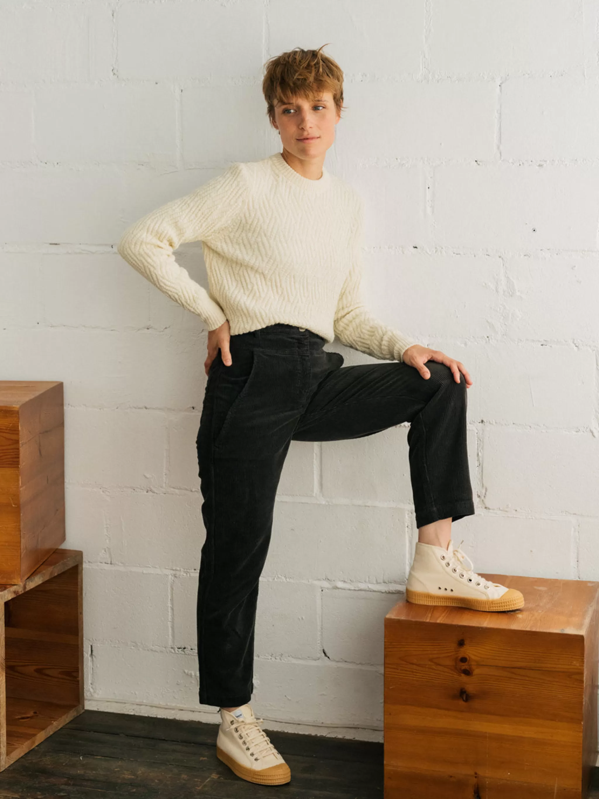 TWOTHIRDS Trousers-Ontong Raisin