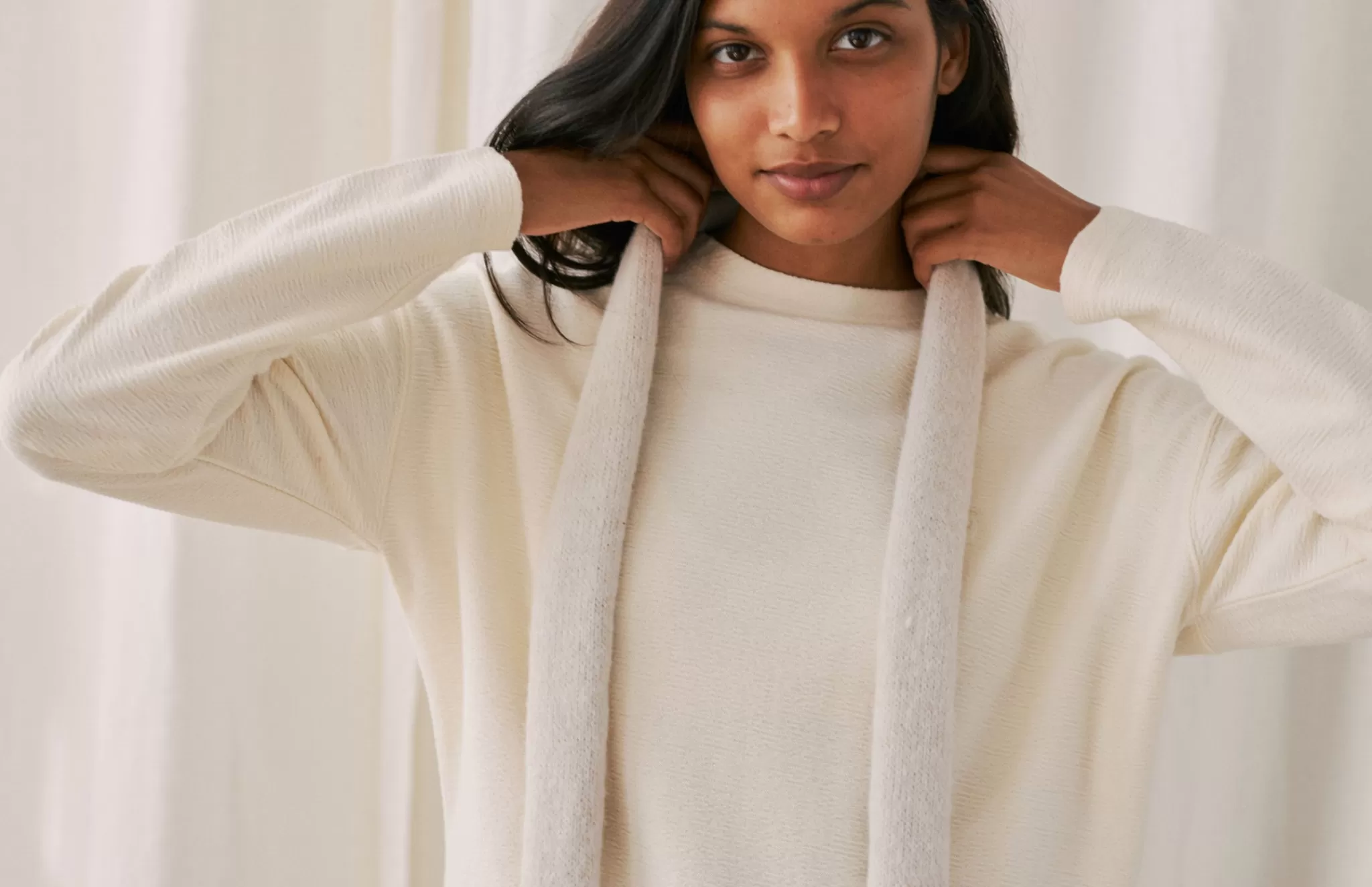 TWOTHIRDS Sweatshirts-Owston Ecru