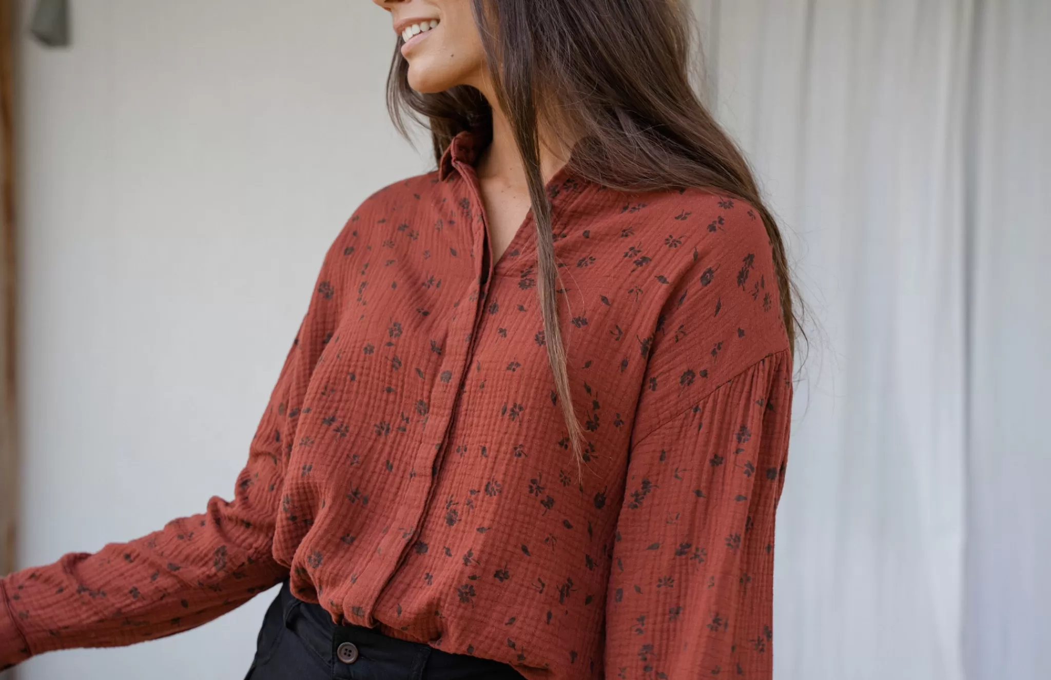 TWOTHIRDS Shirts-Toau Rouge