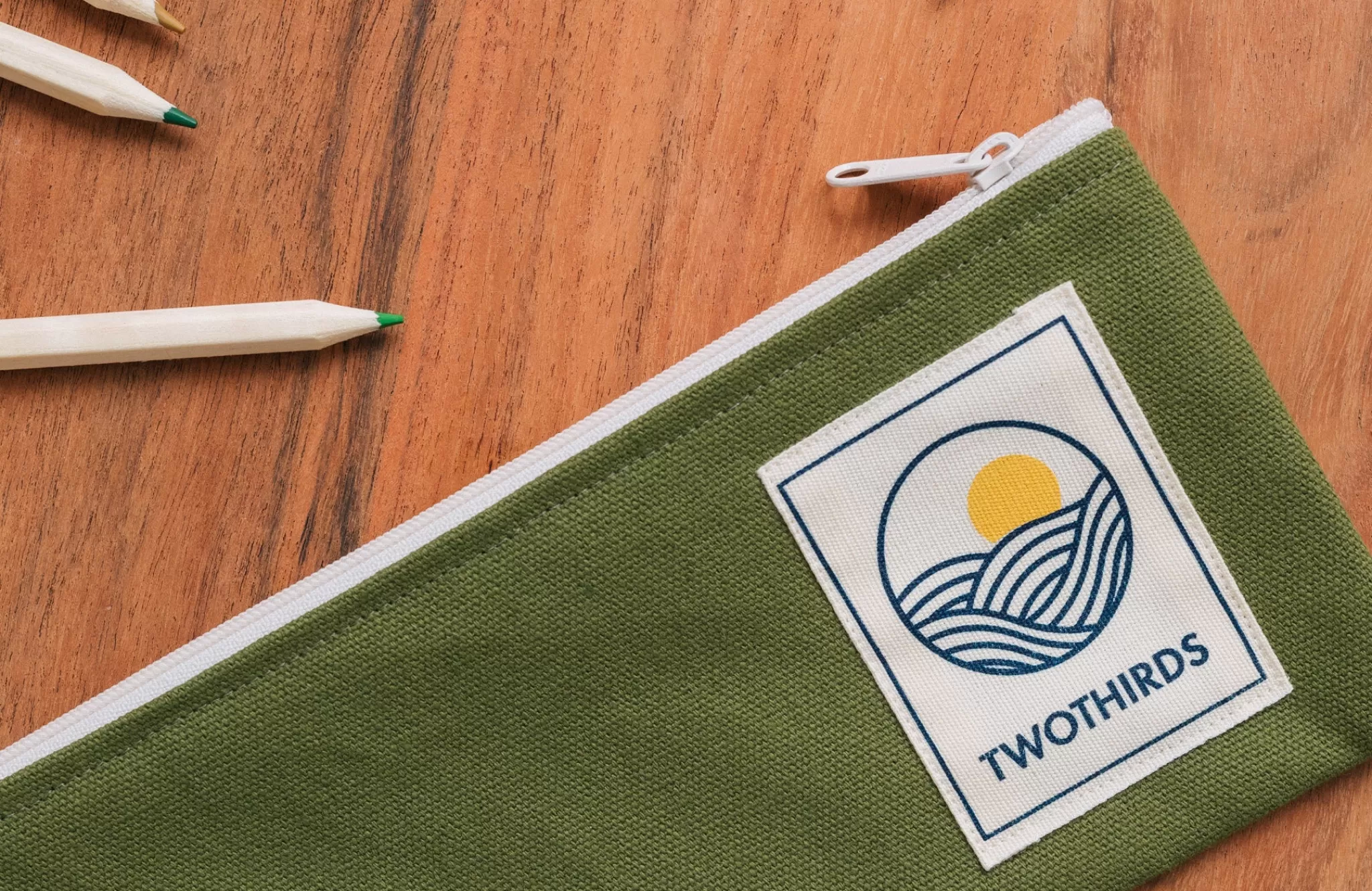 TWOTHIRDS Accessoires-Trousse Kaki