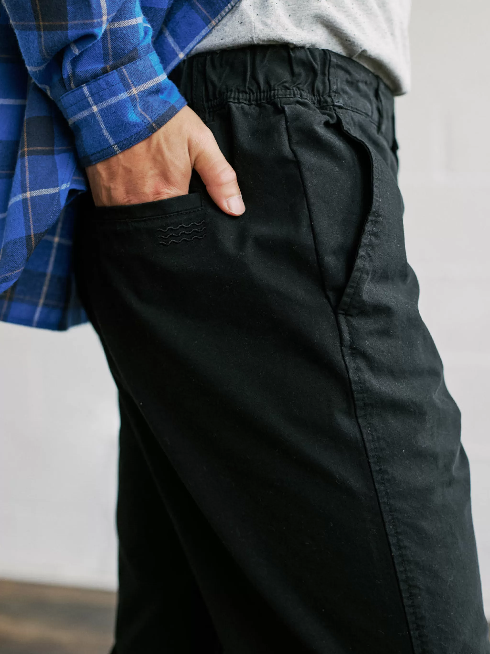 venetiko_2.webp TWOTHIRDS Trousers-Venetiko Noir